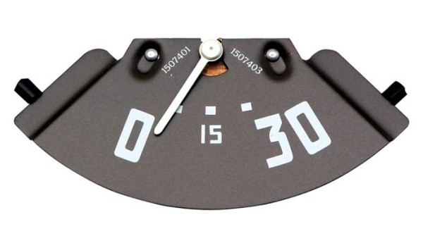Oil Pressure Gauge for 1950-53 Chevrolet/1952-53 GMC Pickup - White Needle/6 Cylinder