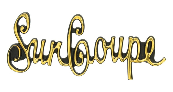 Sail Panel Emblem for 1972 Buick Skylark - Script "Sun Coupe"